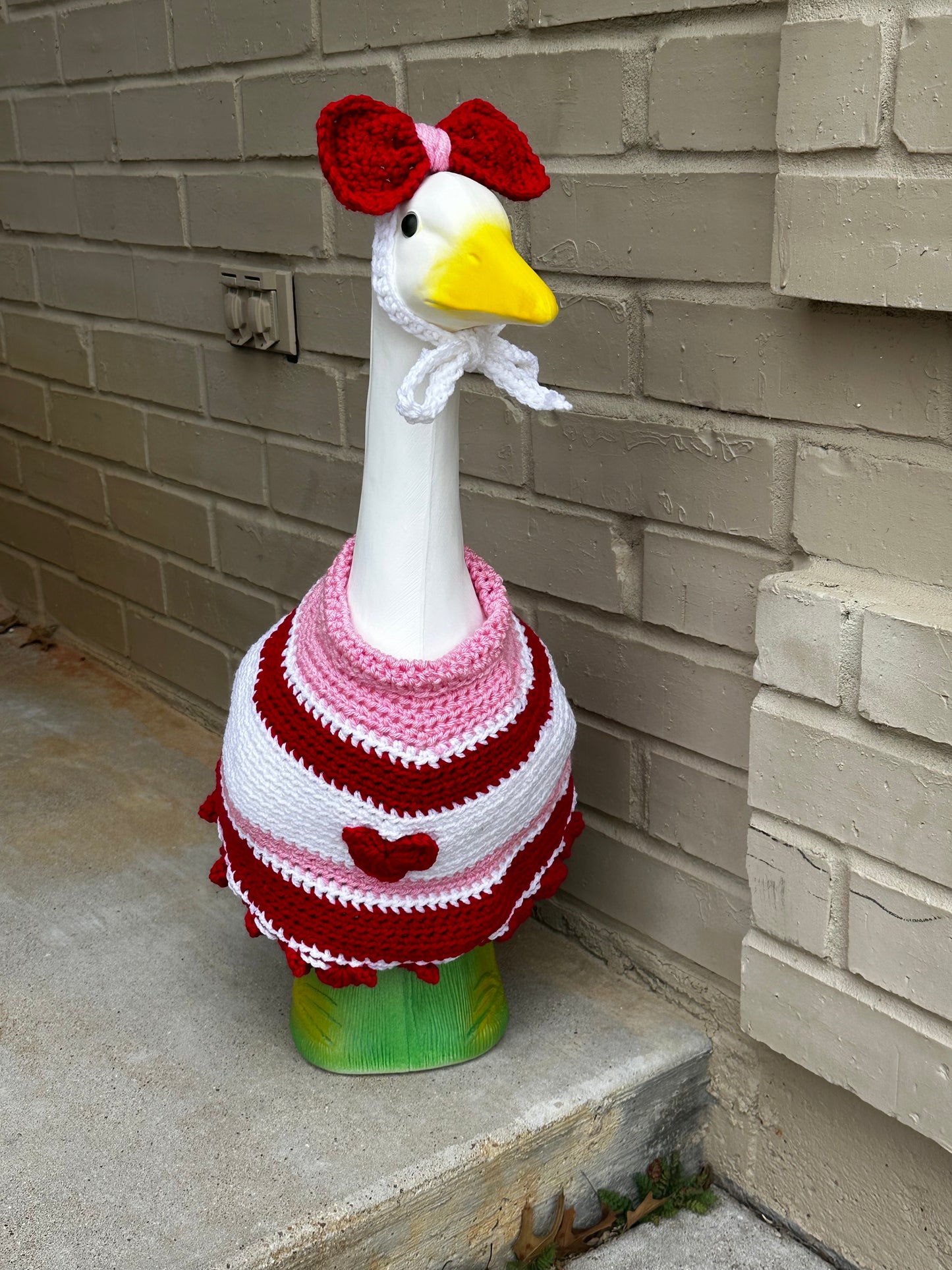 Silly Porch Goose Valentine’s Day Outfit - Goose Statue V-Day Gear - Headband And Dress - Yard Art Clothing - Crochet Clothing For Goose