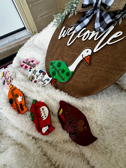 Front Porch Goose Wreath - Holidays - Interchangeable Goose Outfit - Wooden Door Round - Welcome Sign - Holiday Goose Outfits - Gift For Her